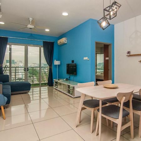 Flora Residence One South By Idealhub Seri Kembangan Extérieur photo